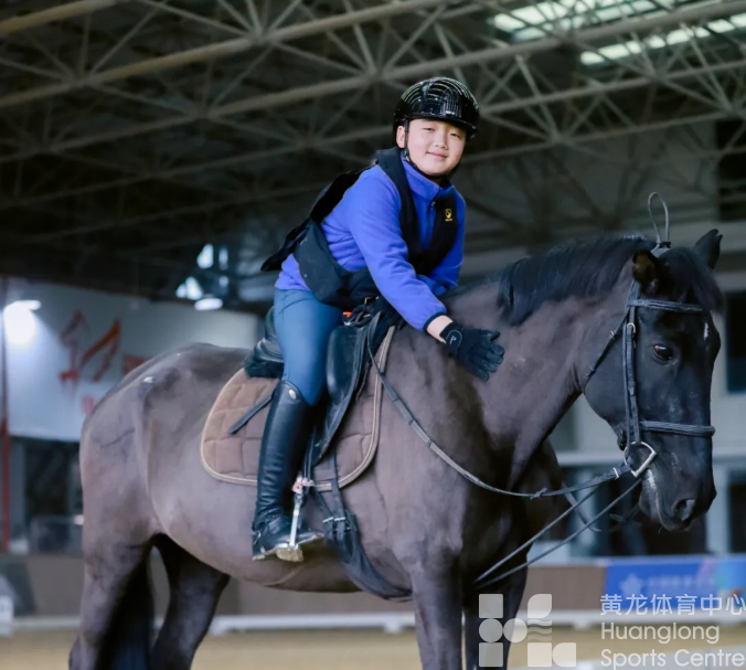 新春走基层 | 从小众到大众！马年新春，马术俱乐部迎来火热开局(图3)