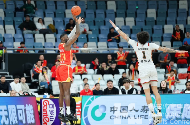 狮啸黄龙｜浙商证券男篮主场102:88力克长白山恩都里！周五再战！(图5)