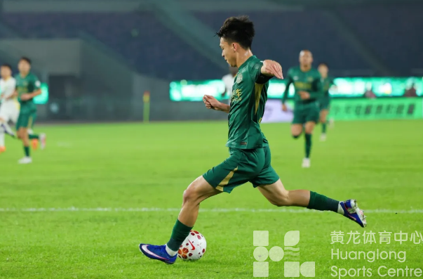 中超浙江｜“双绿大战”，今夜战平！(图2)